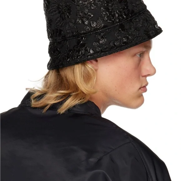Valentino Garavani | Accessories | Black Floral Bucket Hat  display picture 1